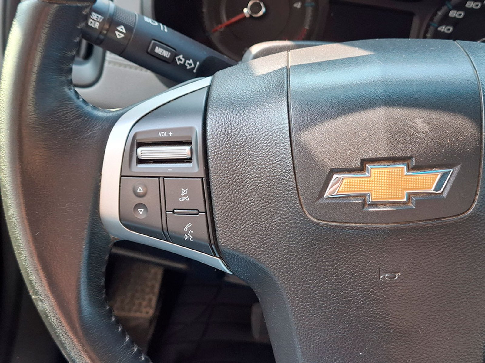 CHEVROLET COLORADO DCAB 4X4 2.8 AT 2023 - Imagen 13 de 20