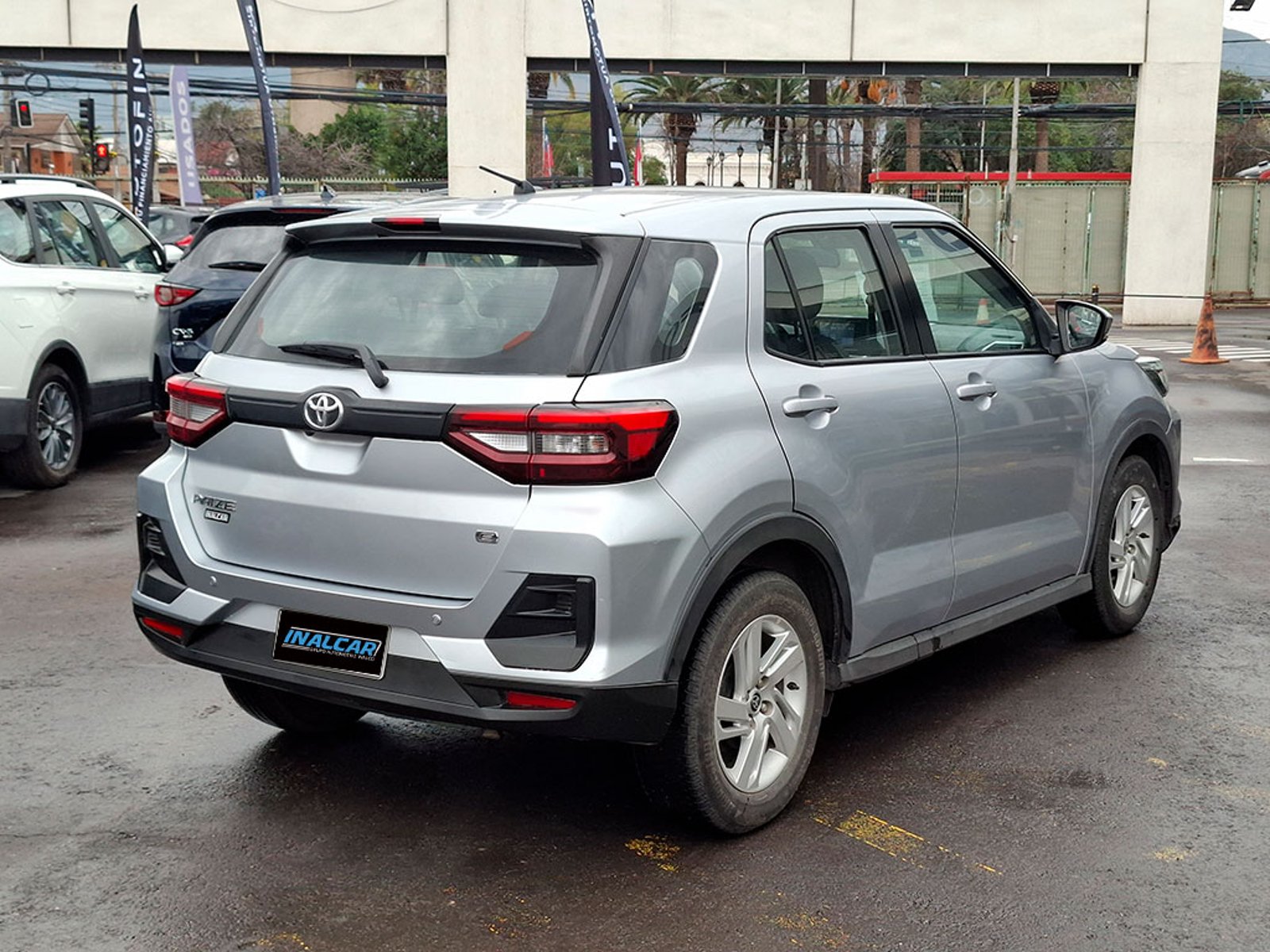 Toyota RAIZE 1.2 E 2023 - Imagen 9 de 20