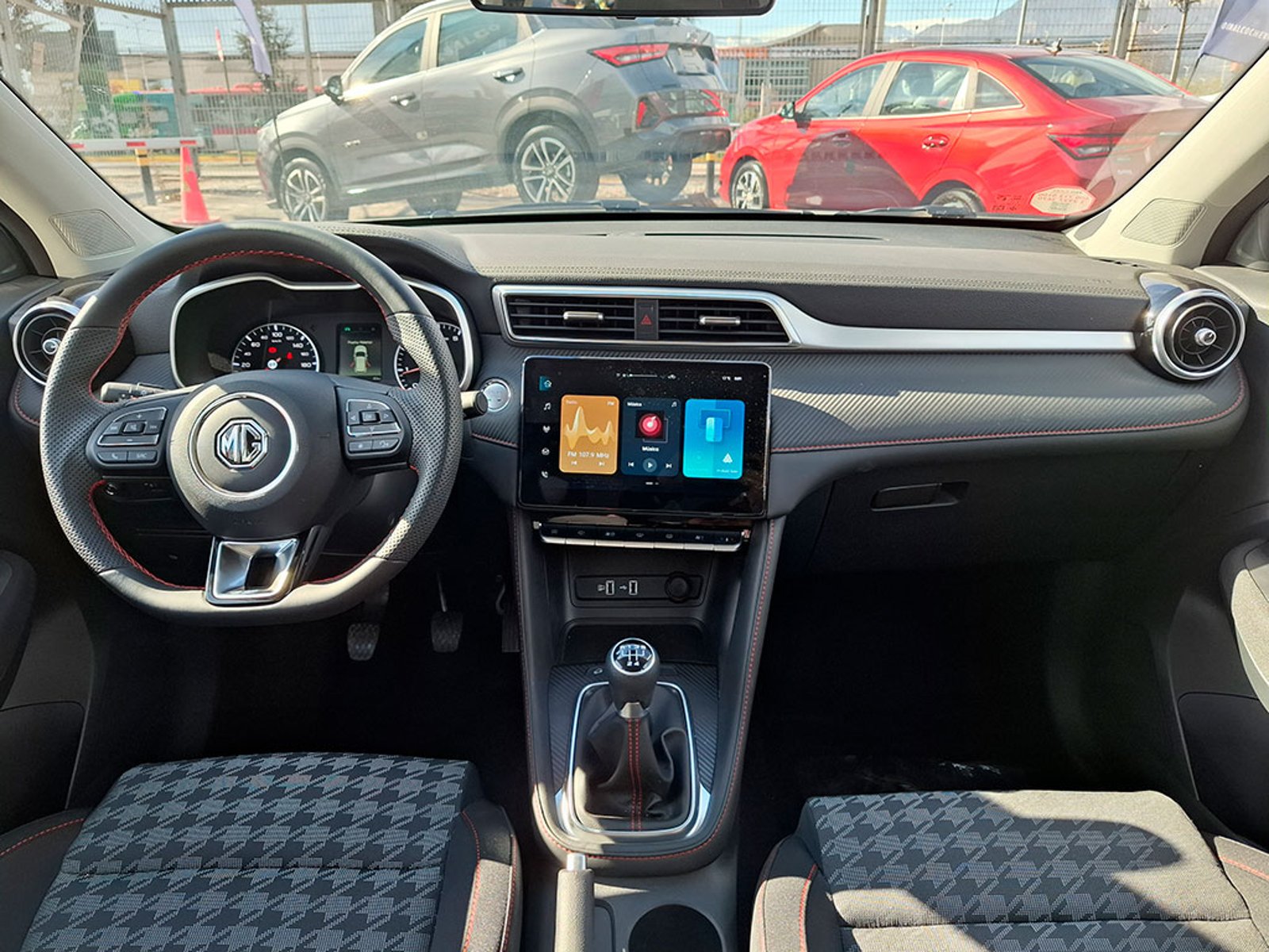 MG ZX 1.5 COM 2025 - Imagen 12 de 20