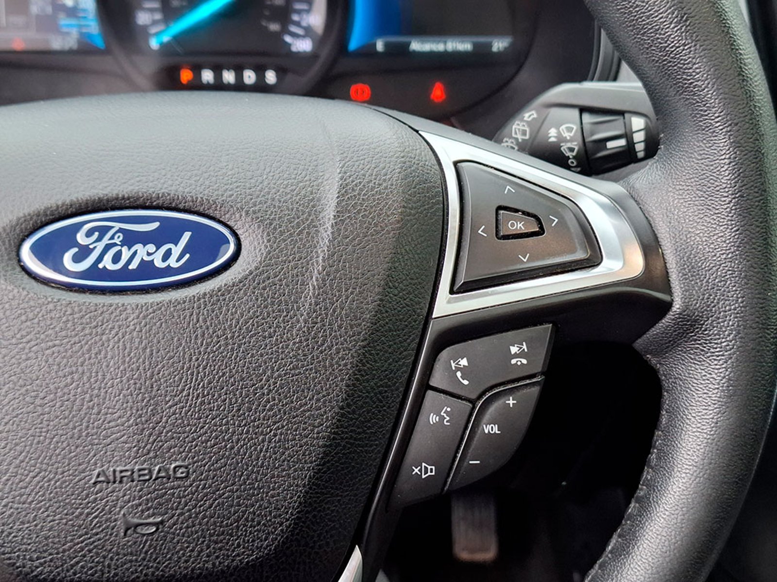 Ford EDGE 2.0 SEL ECOBOOST FWD 2023 - Imagen 15 de 20