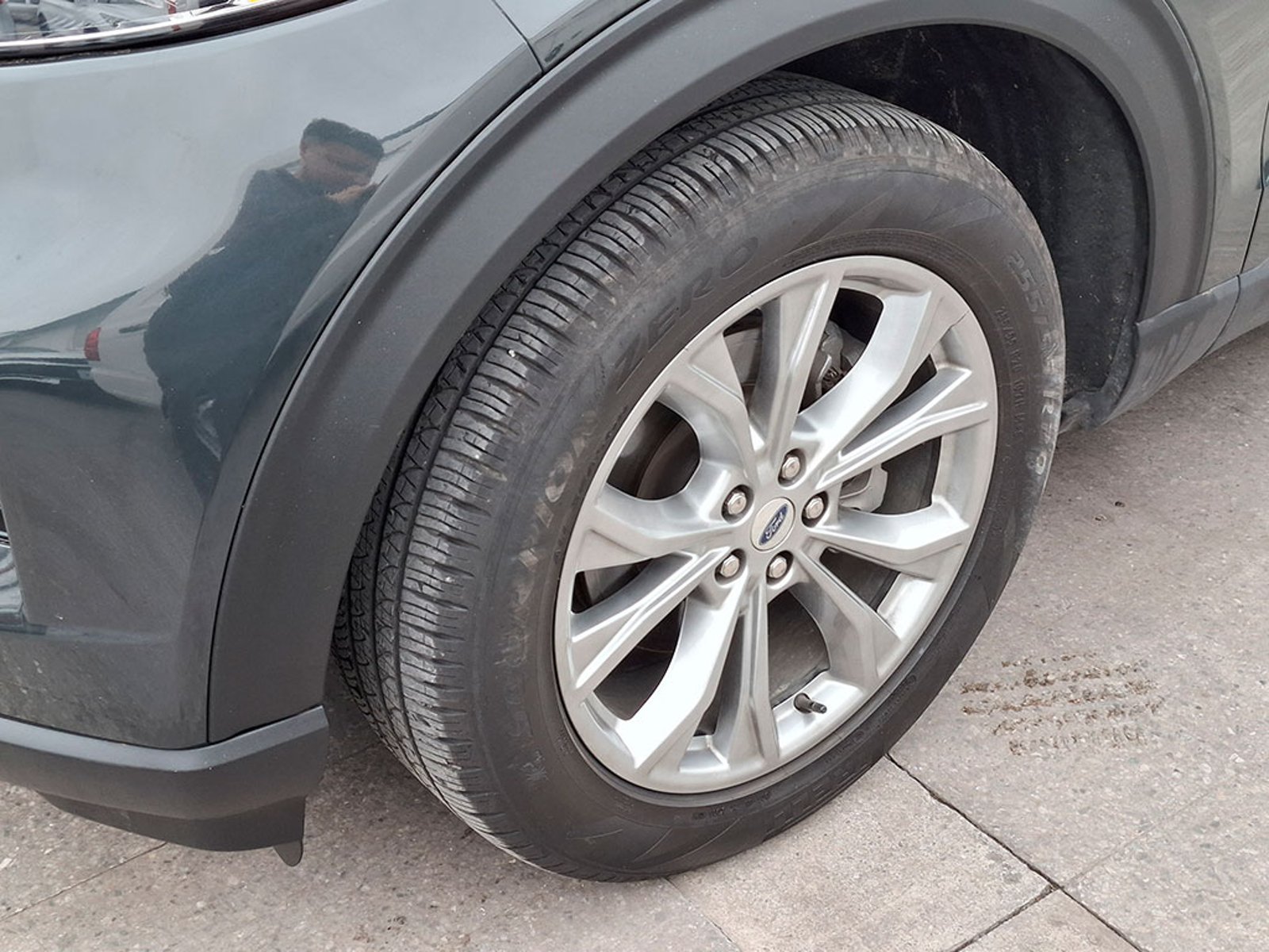 FORD EXPLORER XLT 2.3 AUT 2023 - Foto 5 de 20