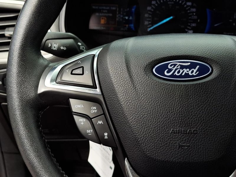 Ford EDGE 2.0 2023 - Imagen 18 de 20