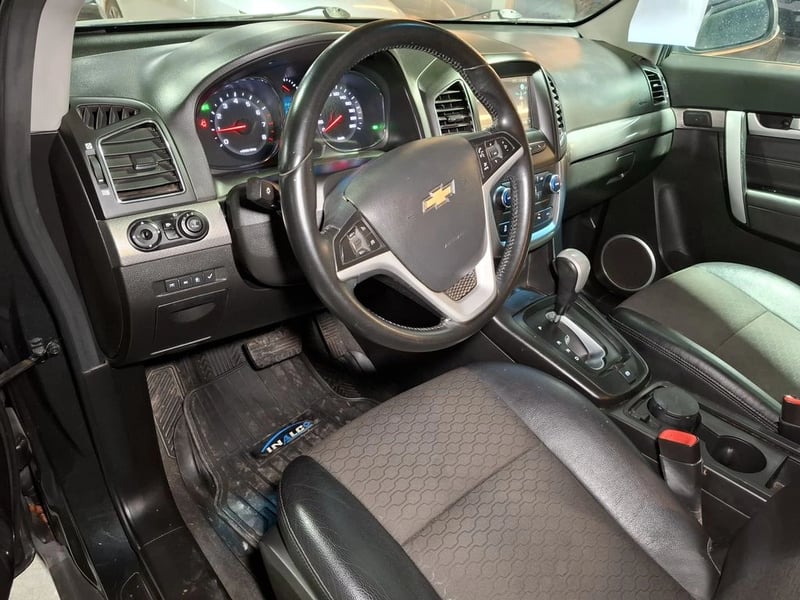 Chevrolet CAPTIVA 2.4 LT-SAL FWD 6AT 5P 2018 - Imagen 11 de 20