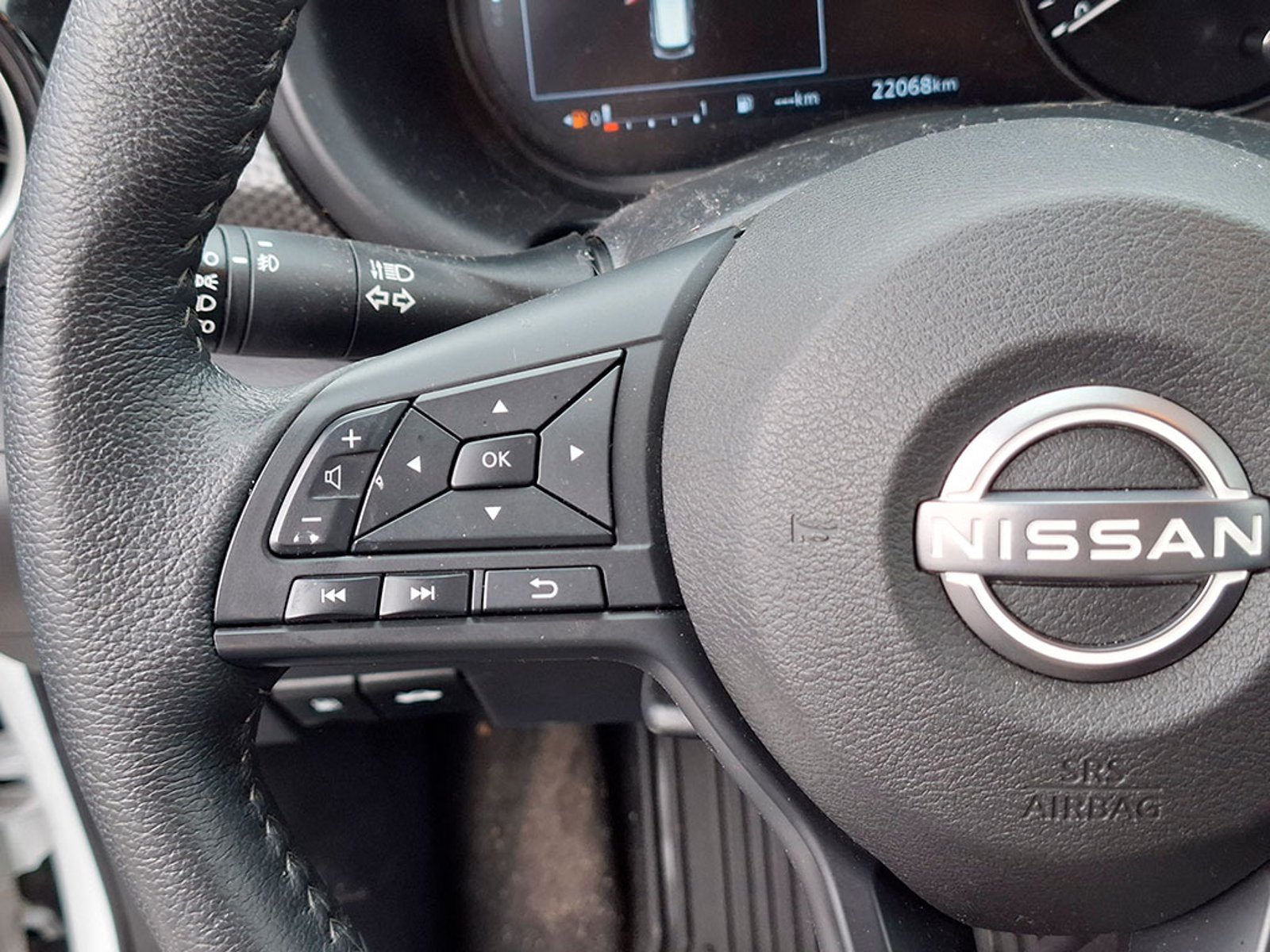 Nissan KICKS 1.6 ADVANCE AT 2025 - Imagen 14 de 20