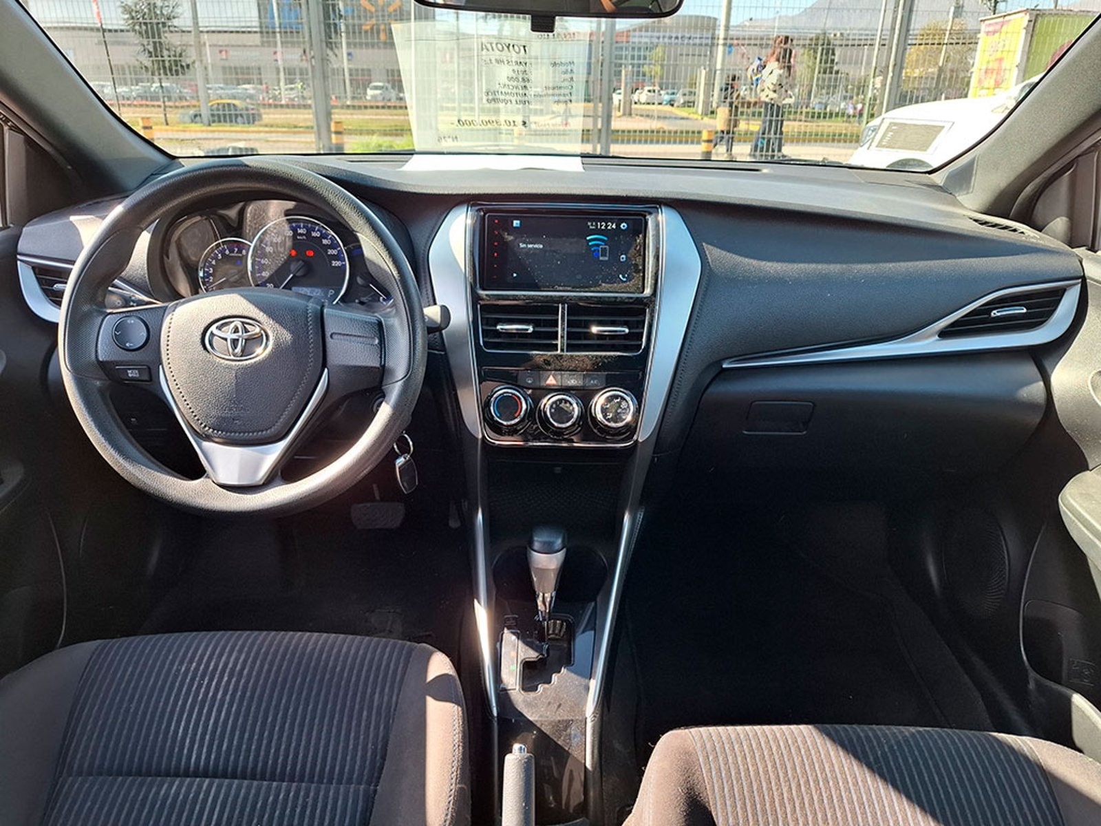 TOYOTA YARIS 1.5 GLI SPORT 2019 - Imagen 12 de 20