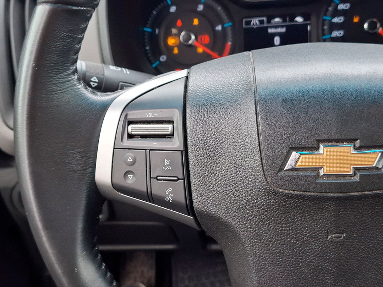 Chevrolet COLORADO 2.8 4X4 LTZ 2022 - Imagen 14 de 20