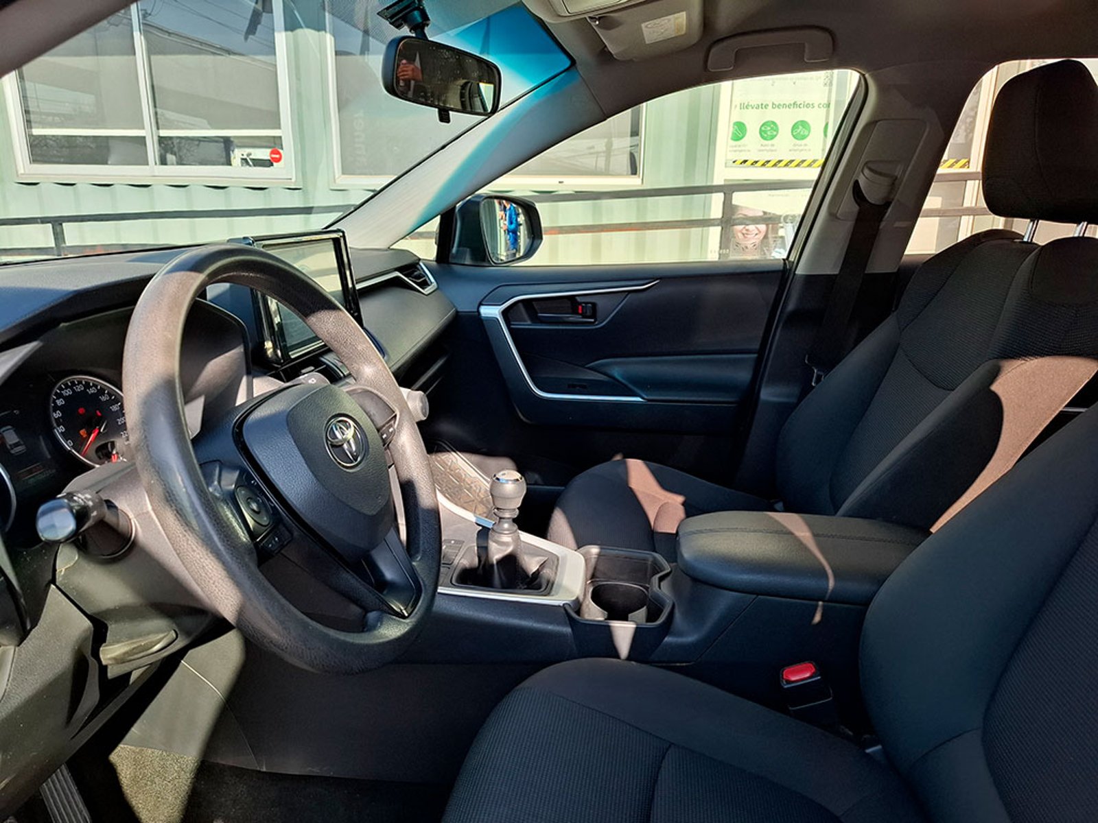 Toyota RAV4 2.0 XLE 2022 - Imagen 10 de 20