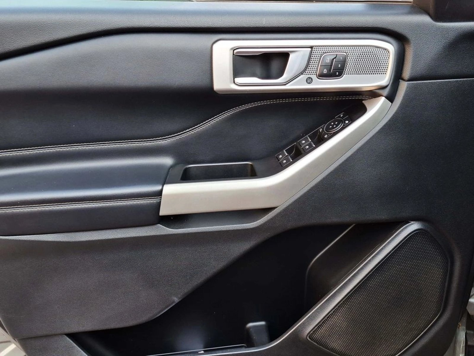 Ford EXPLORER 2.3 2021 - Imagen 12 de 20