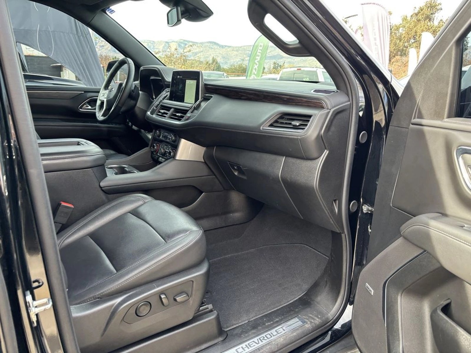CHEVROLET TAHOE 5.3 Z71 4WD AT 5P 2025 - Imagen 7 de 20