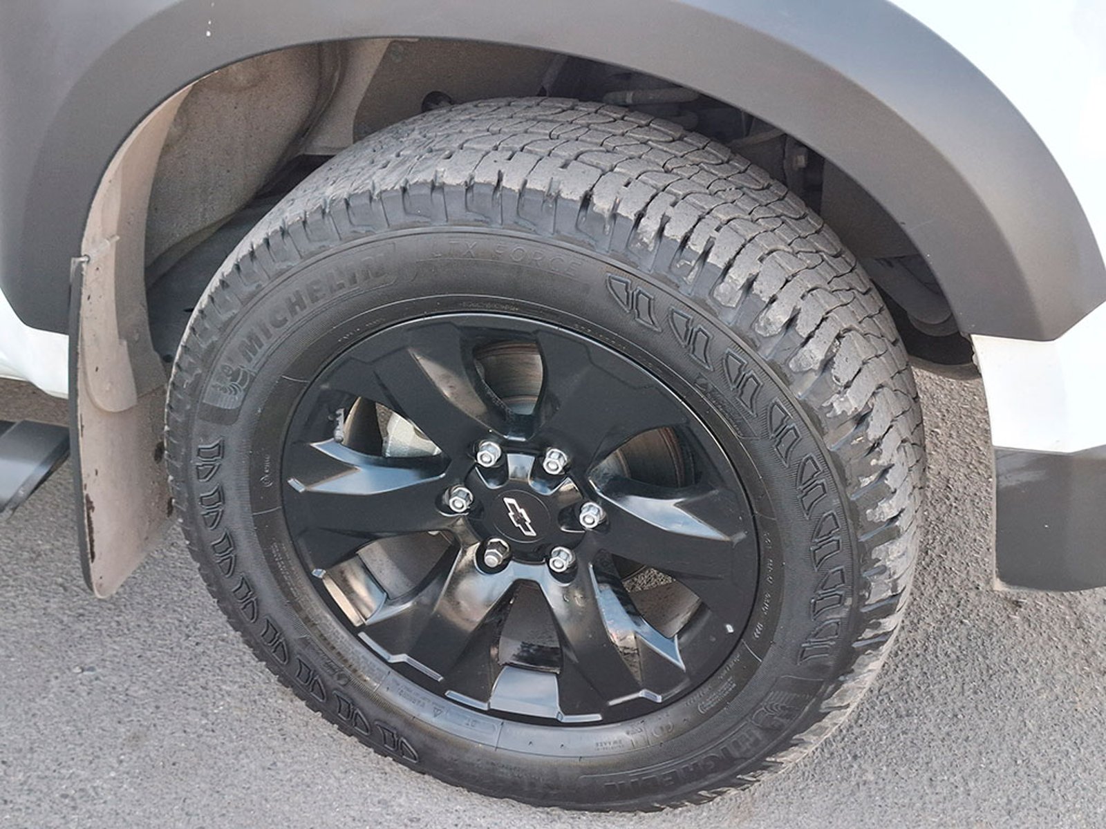 Chevrolet COLORADO DCAB 4X4 2.8 AT 2023 - Imagen 4 de 20