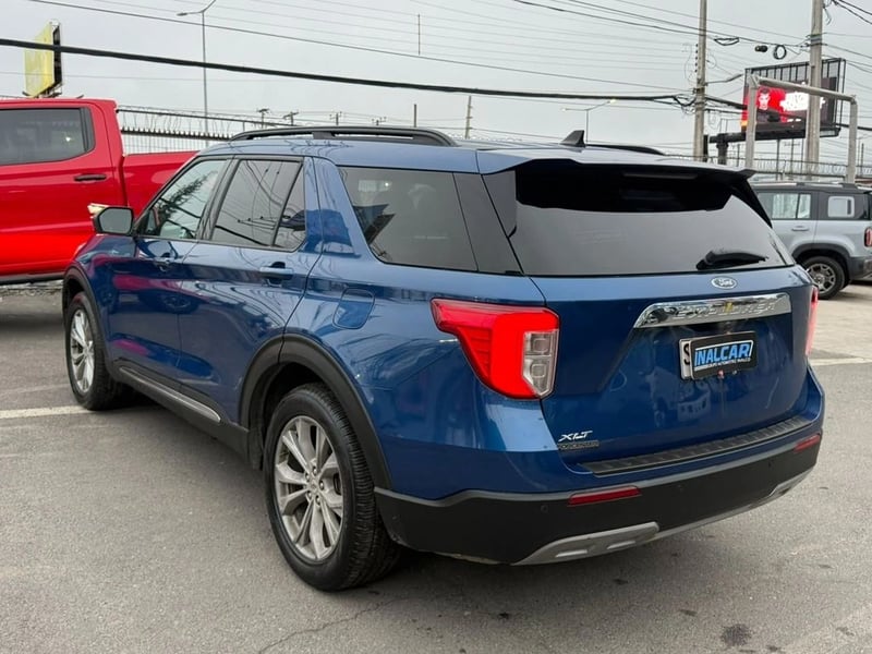 Ford EXPLORER XLT 2.3 2023 - Imagen 6 de 20