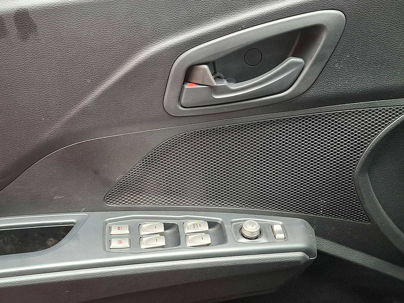 Mahindra XUV 300 1.2 2026 - Imagen 20 de 20