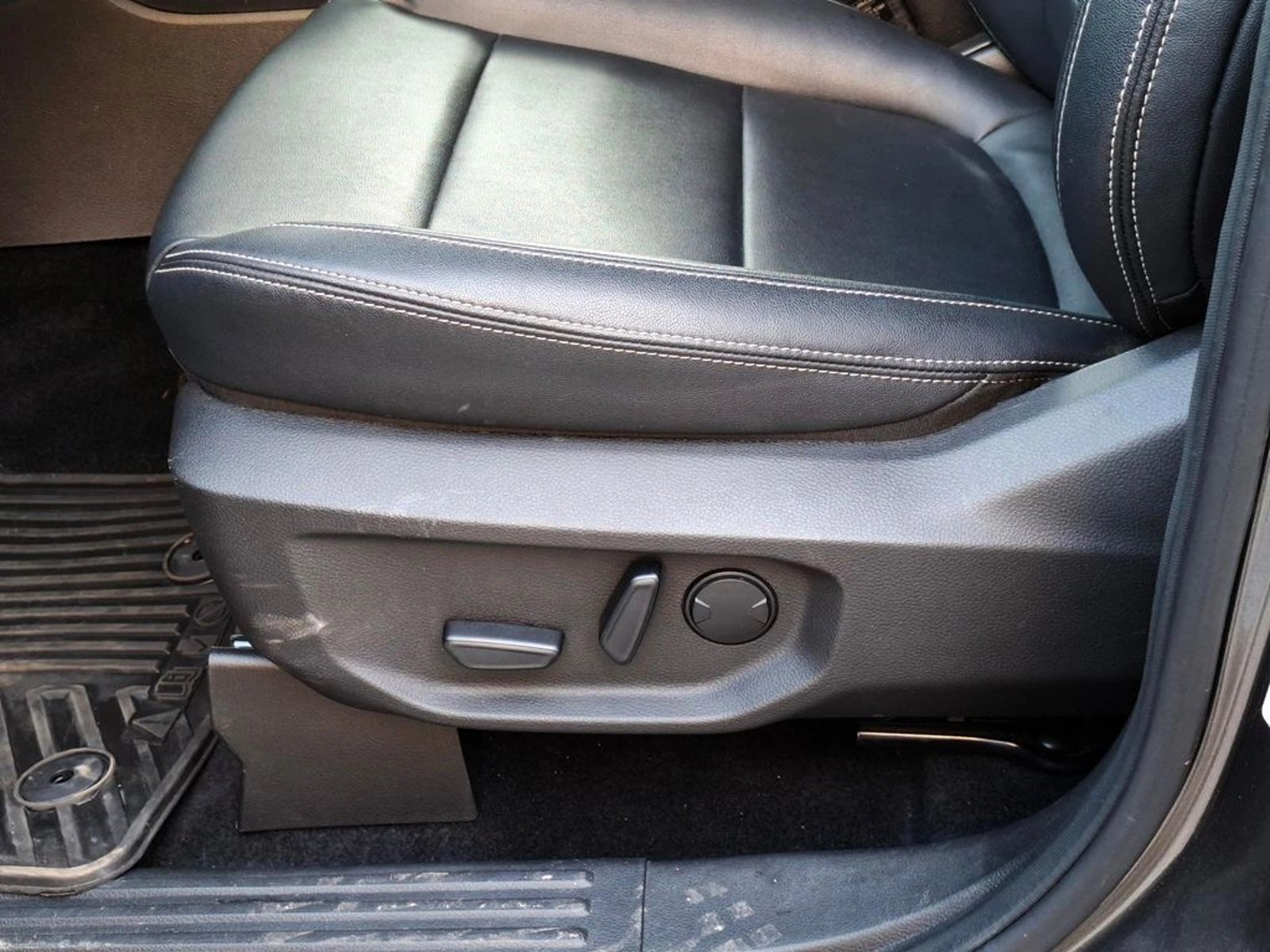 FORD RANGER 3.0 2025 - Imagen 13 de 20