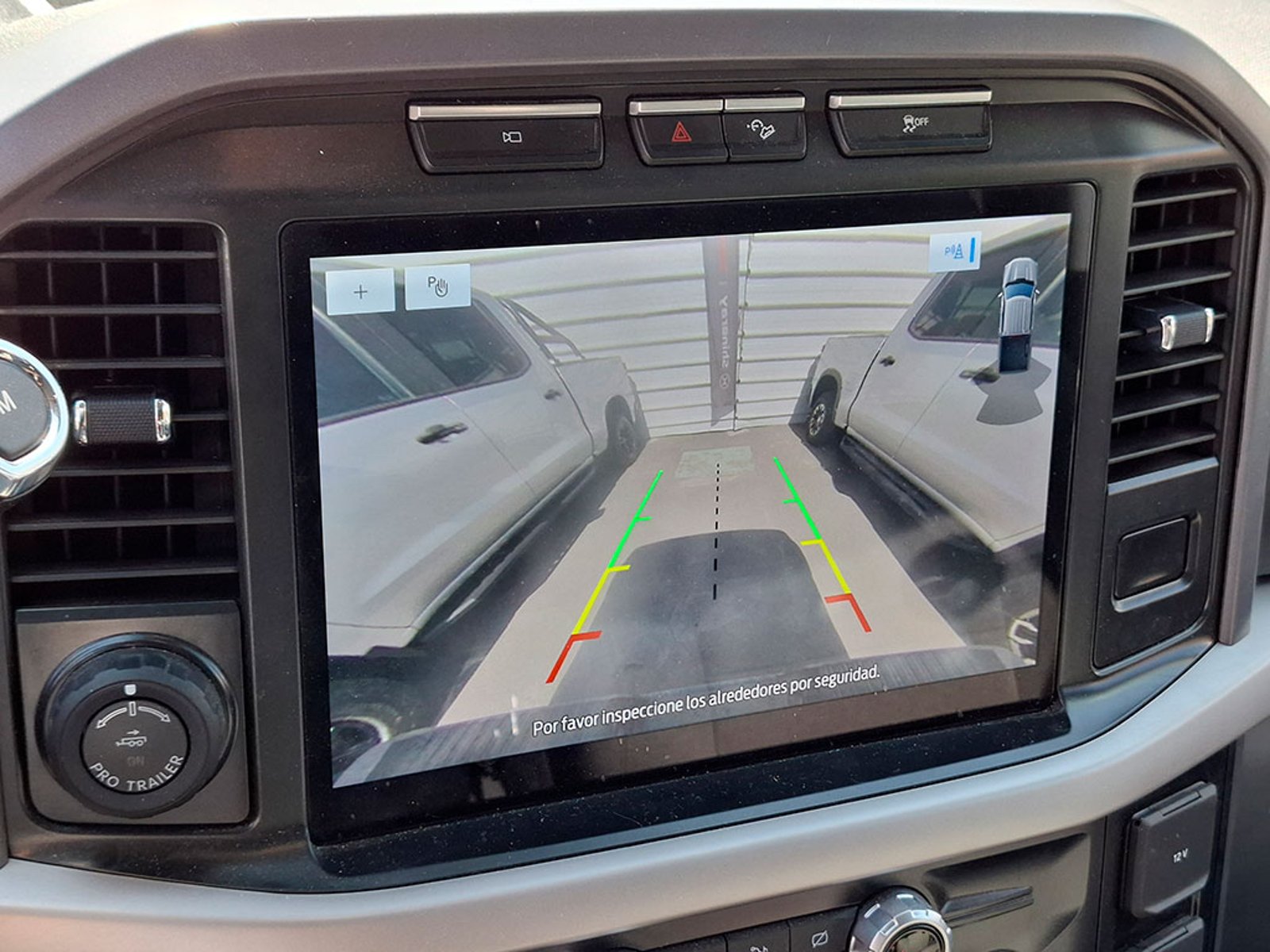 FORD F-150 5.0 XLT 2024 - Imagen 18 de 20