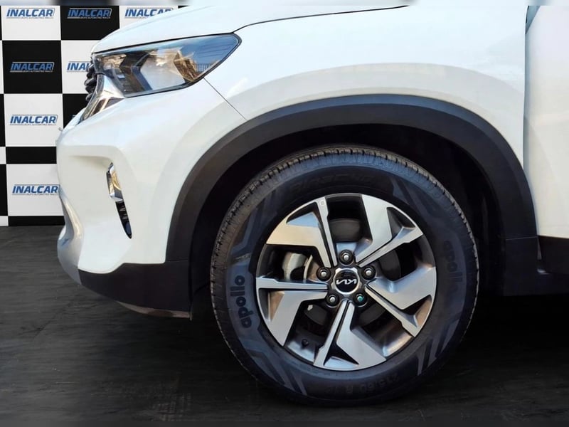 Kia SONET 1.5 2023 - Imagen 6 de 20