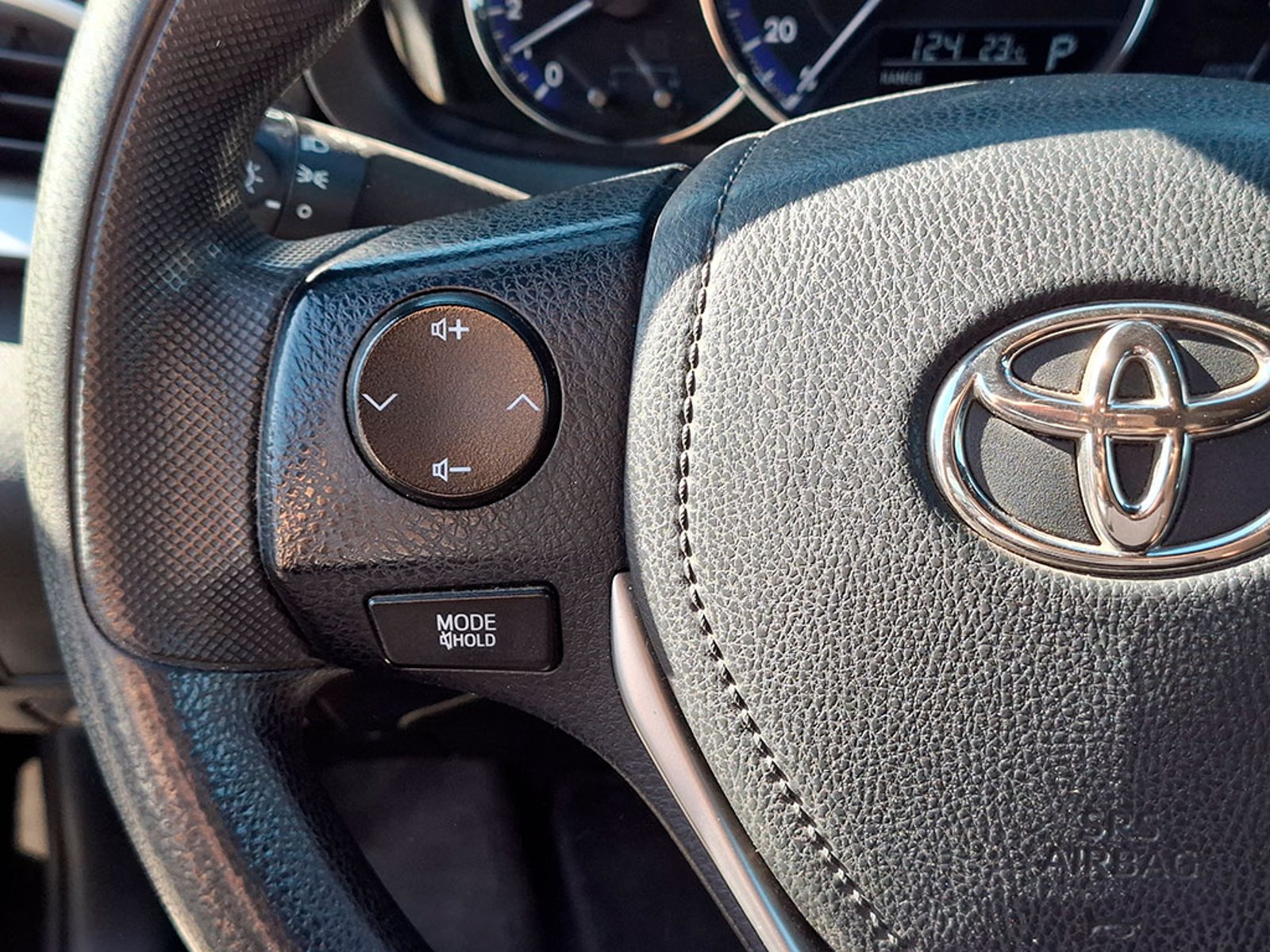TOYOTA YARIS 1.5 GLI SPORT 2019 - Imagen 14 de 20