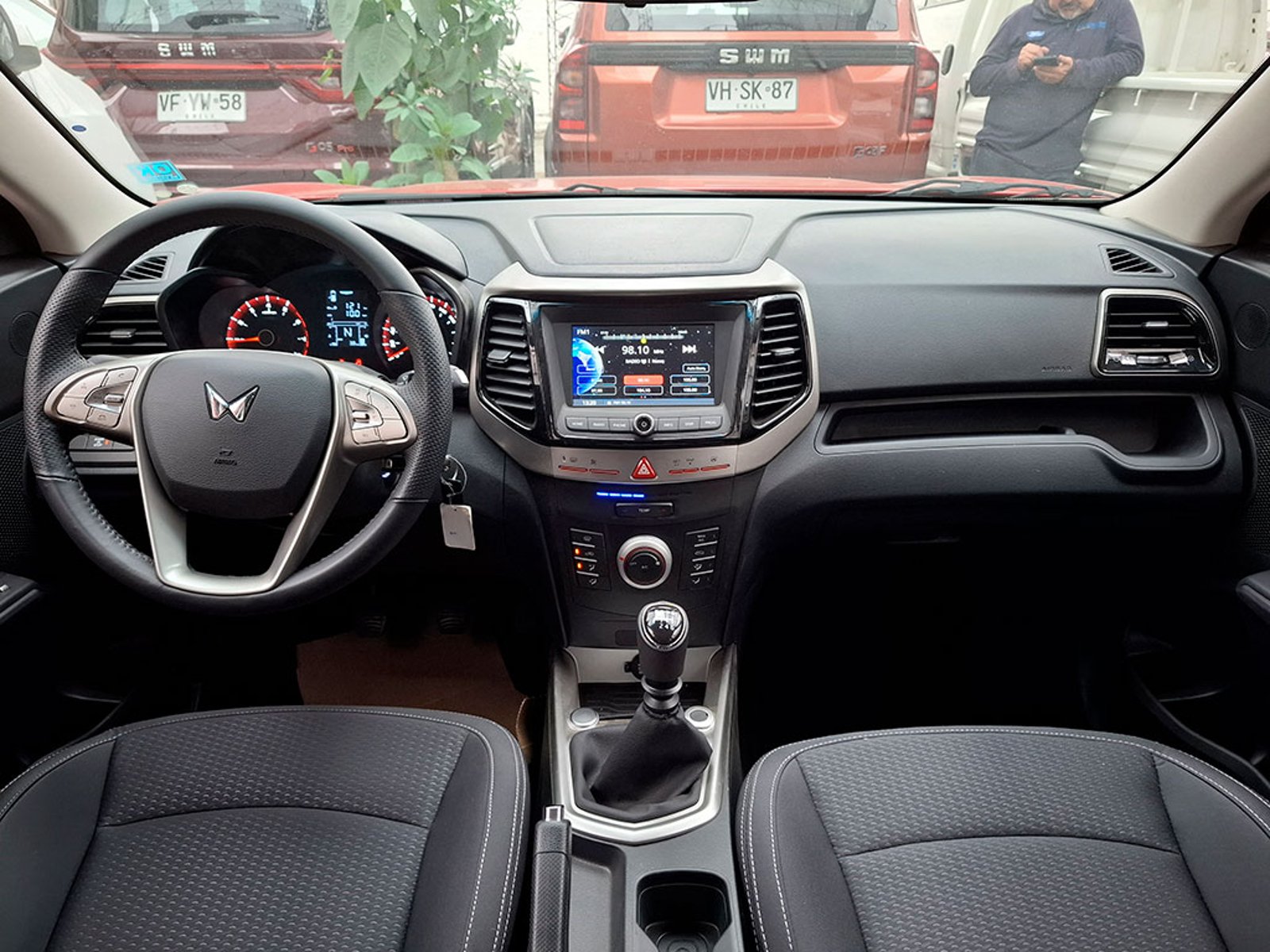 Mahindra XUV 300 . 2026 - Imagen 11 de 17