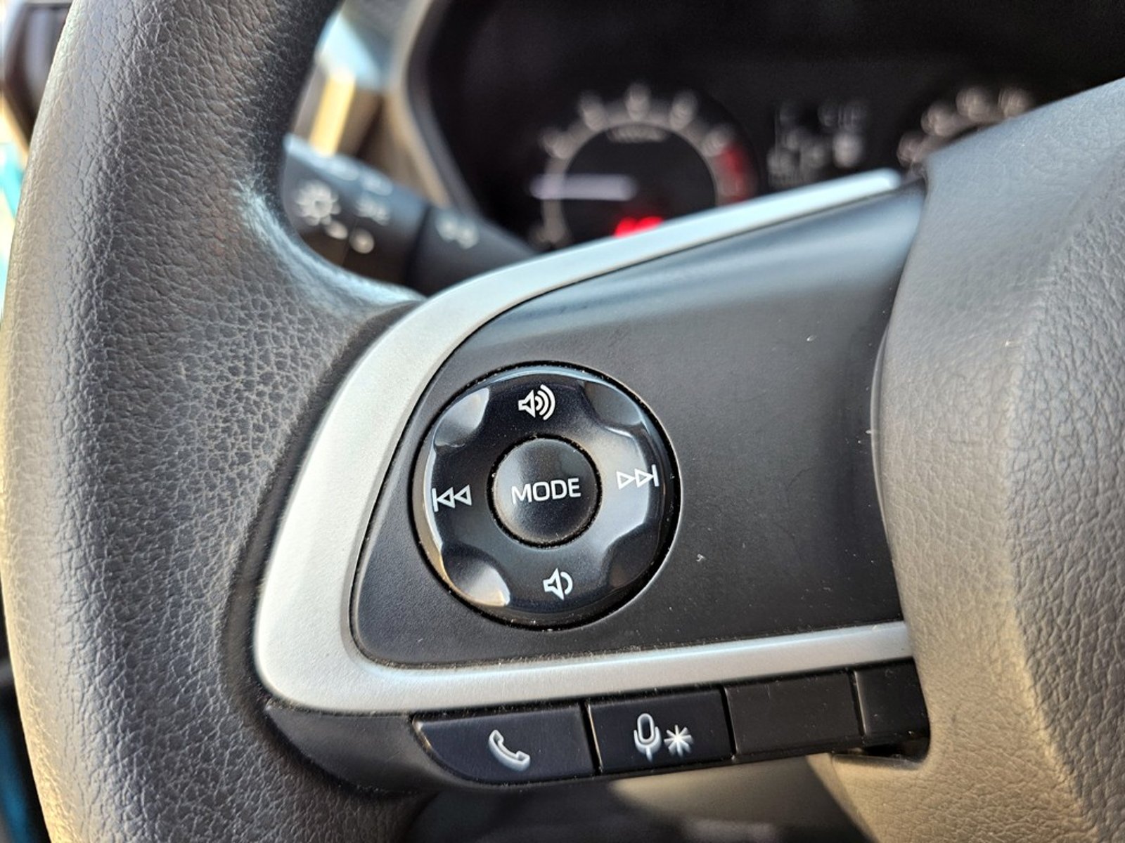TOYOTA RAIZE 1.2 CVT E 2022 - Imagen 16 de 20