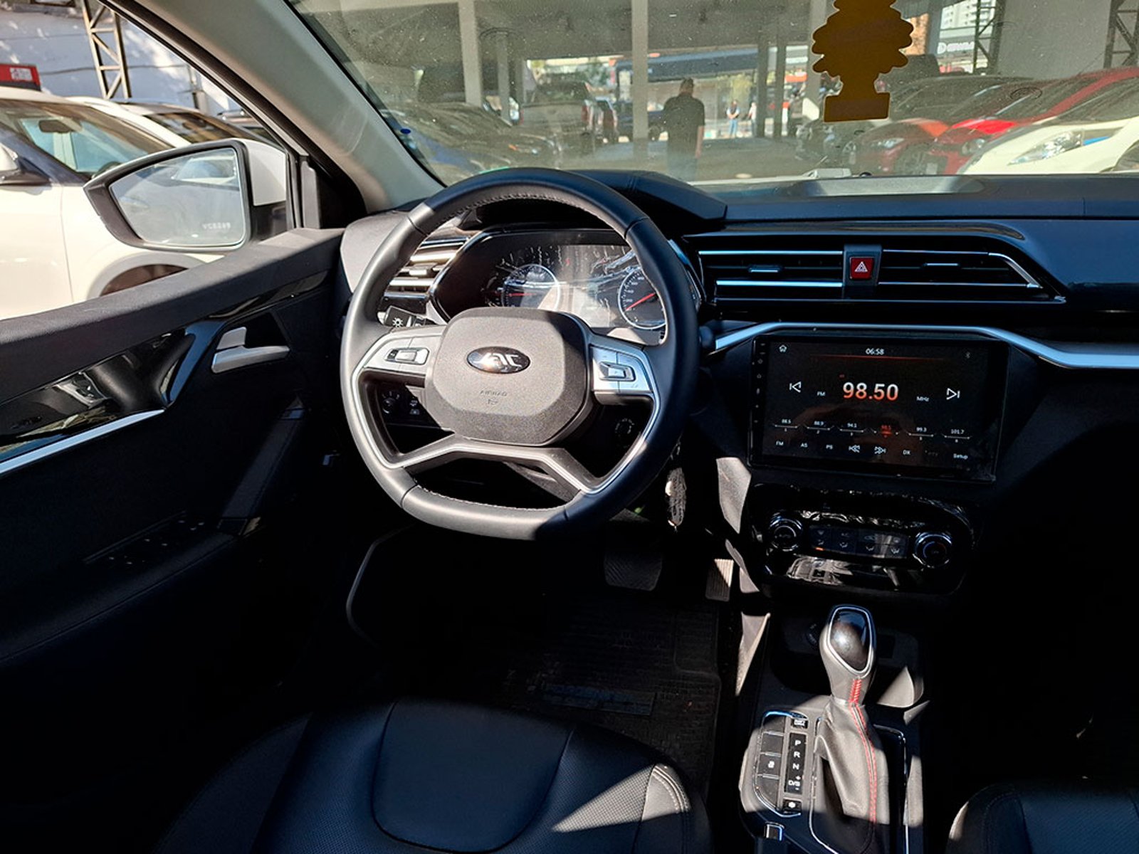 JAC JS2 1.5 LUXURY MT 2025 - Imagen 11 de 20