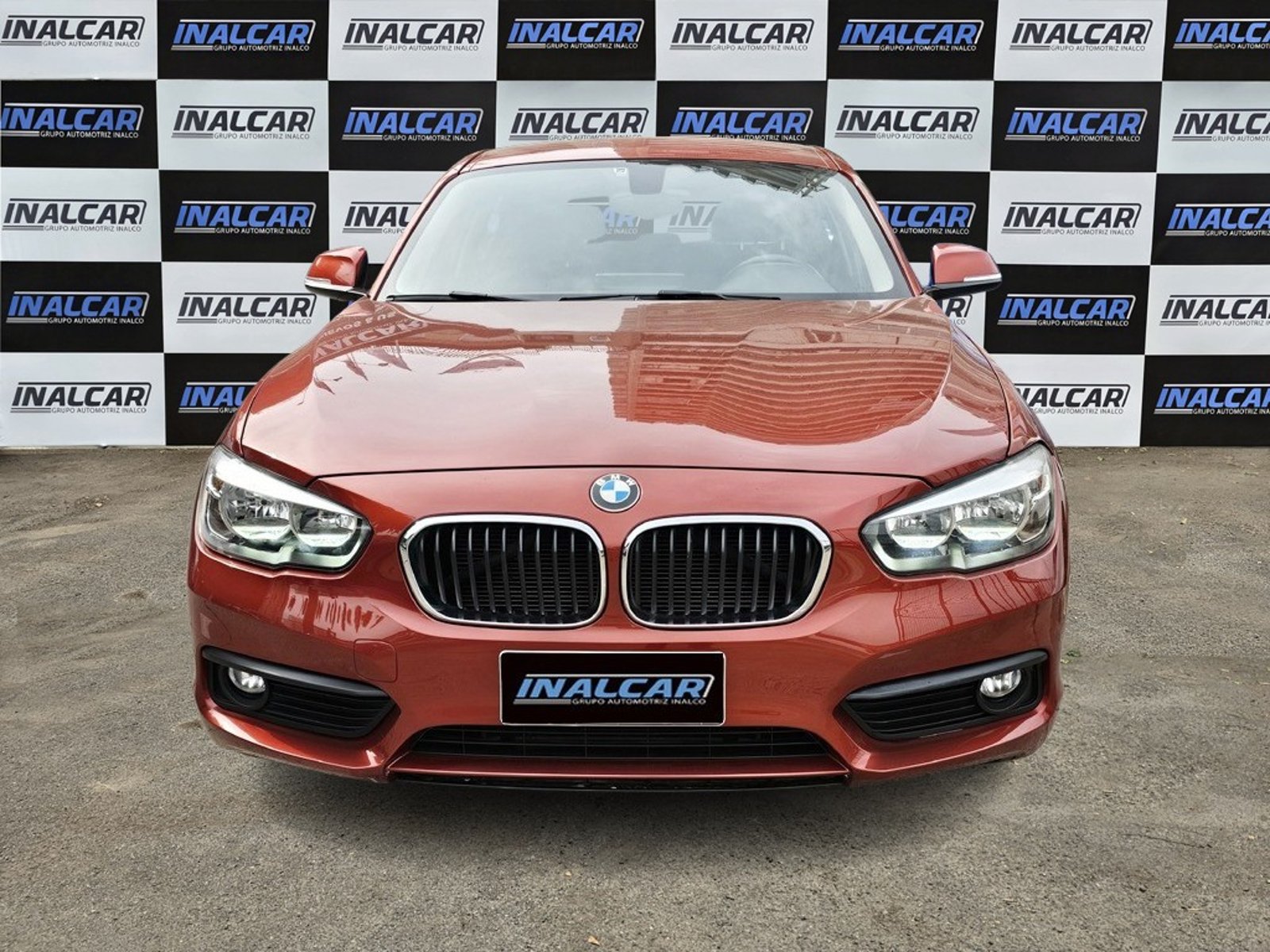 BMW 118 I LC 1.5 AUT 2018 - Foto 2 de 20