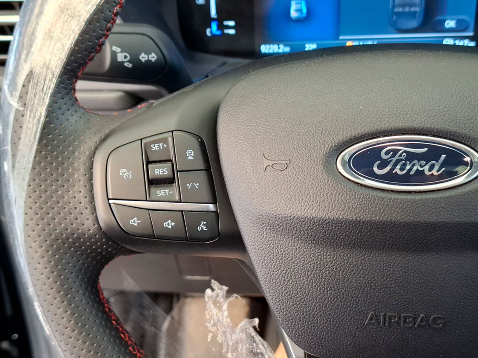 FORD ESCAPE 2.5 HEV 2025 - Imagen 13 de 20
