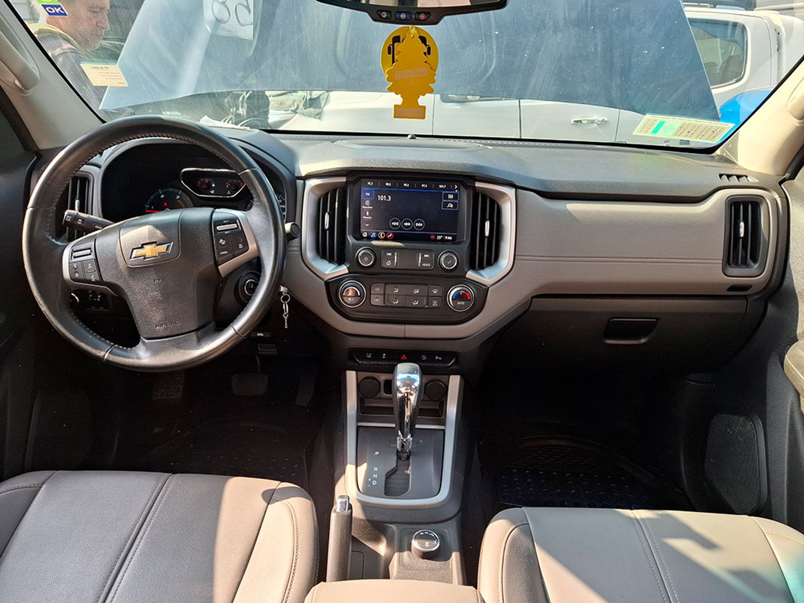 CHEVROLET COLORADO DCAB 4X4 2.8 AT 2023 - Imagen 12 de 20