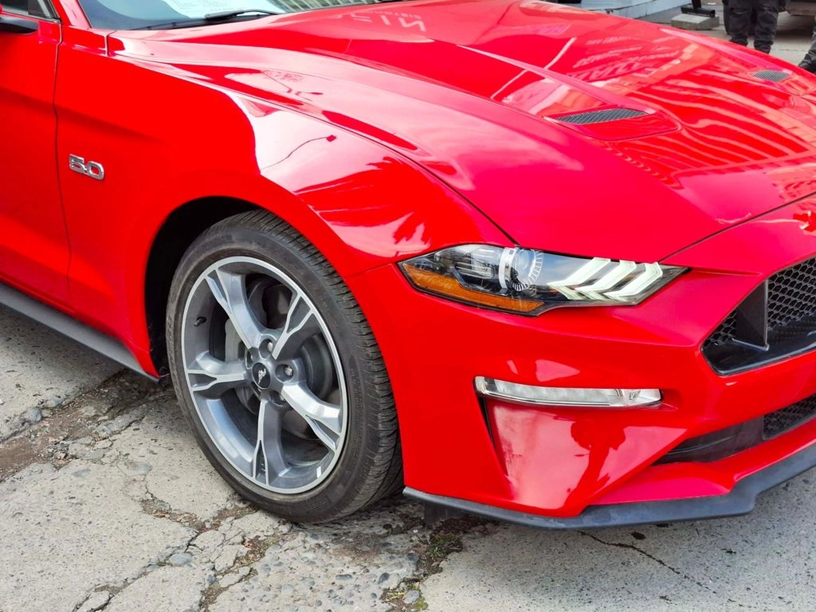 Ford MUSTANG COUPE 5.0 AUT 2023 - Imagen 6 de 20