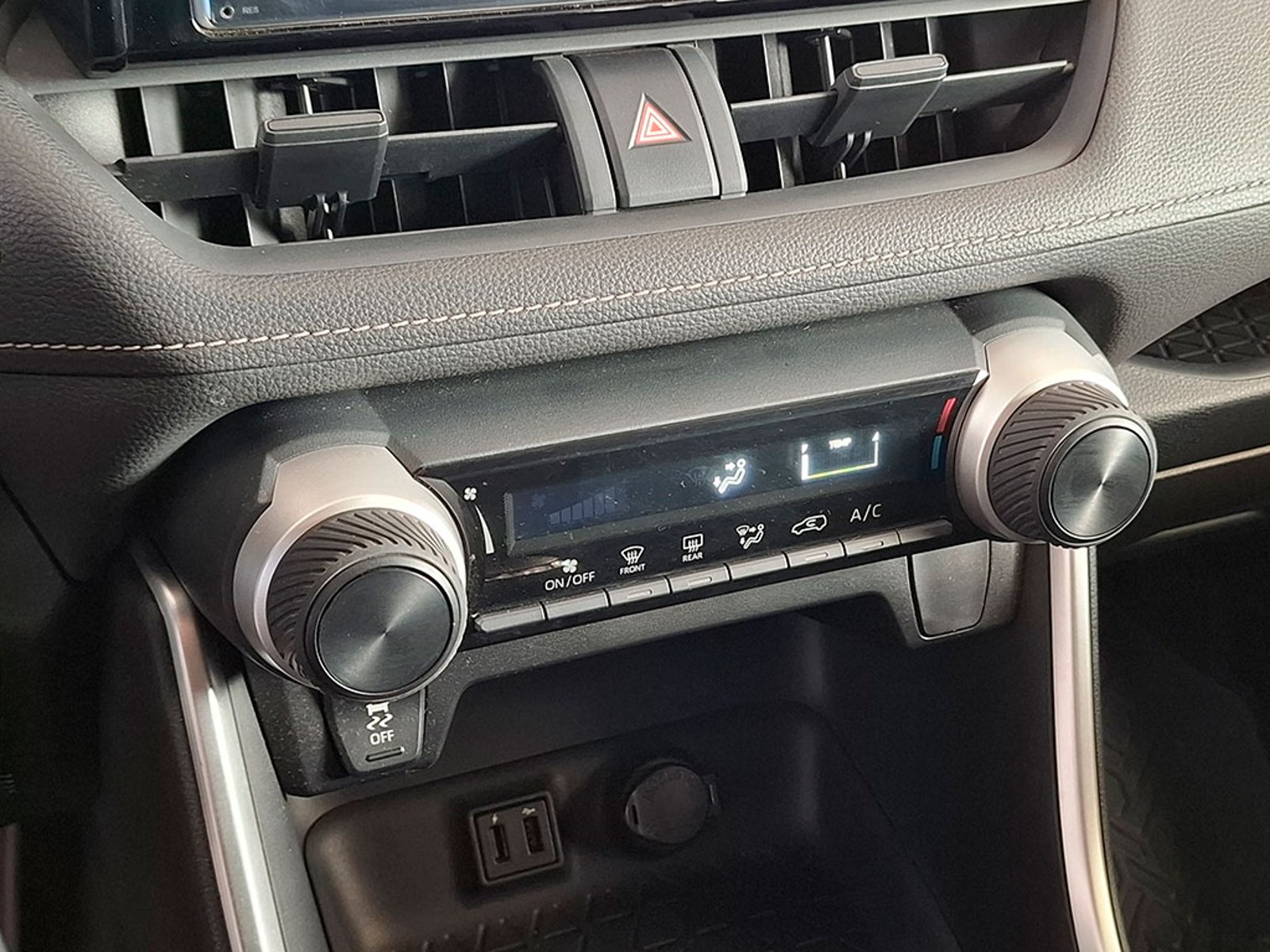 TOYOTA RAV4 OTTO 2.0 2021 - Imagen 18 de 20