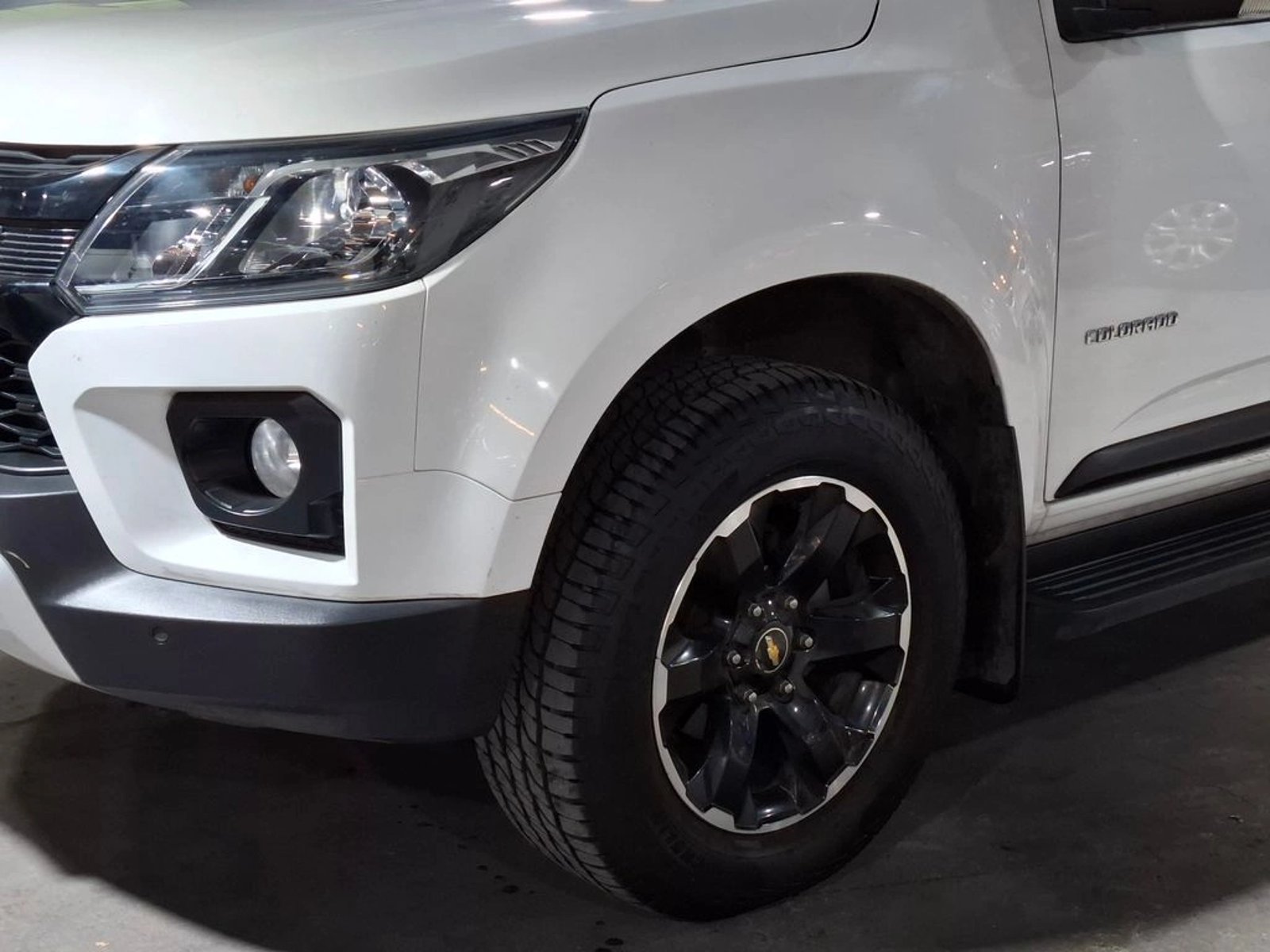 CHEVROLET COLORADO DCAB 4X4 2.8 AT 2023 - Imagen 4 de 20
