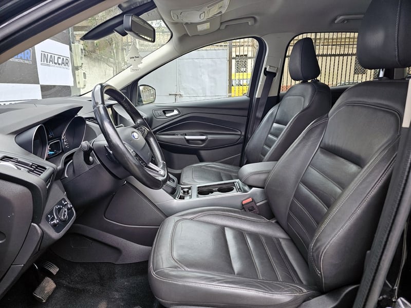 Ford ESCAPE 2.0 SE 4X4 AT 5P 2018 - Imagen 15 de 20