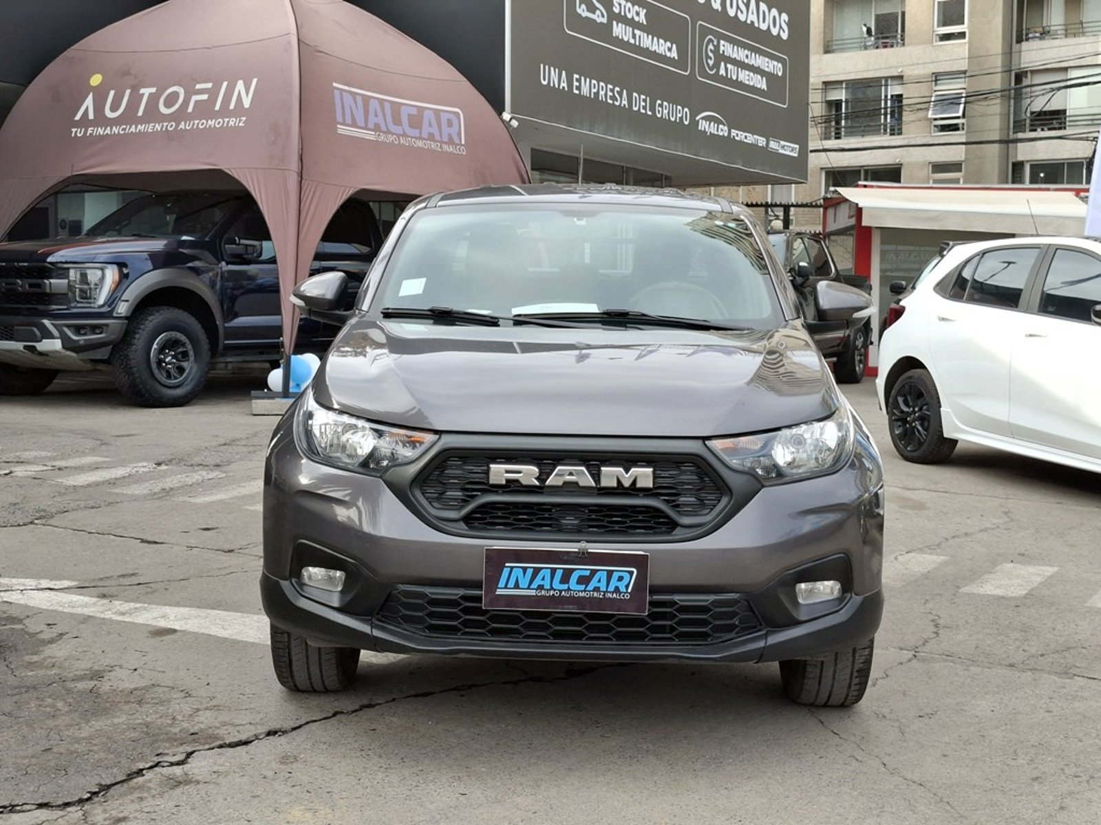 RAM 700 CD 1.4 2023 - Foto 2 de 20