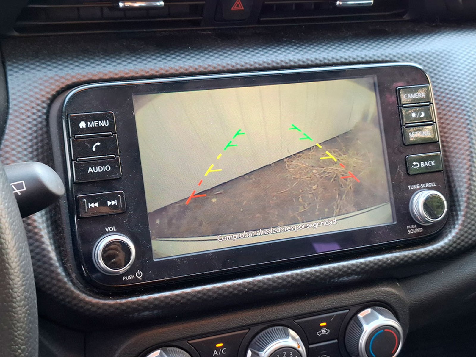 NISSAN KICKS 1.6 SENSE 2022 - Imagen 18 de 20