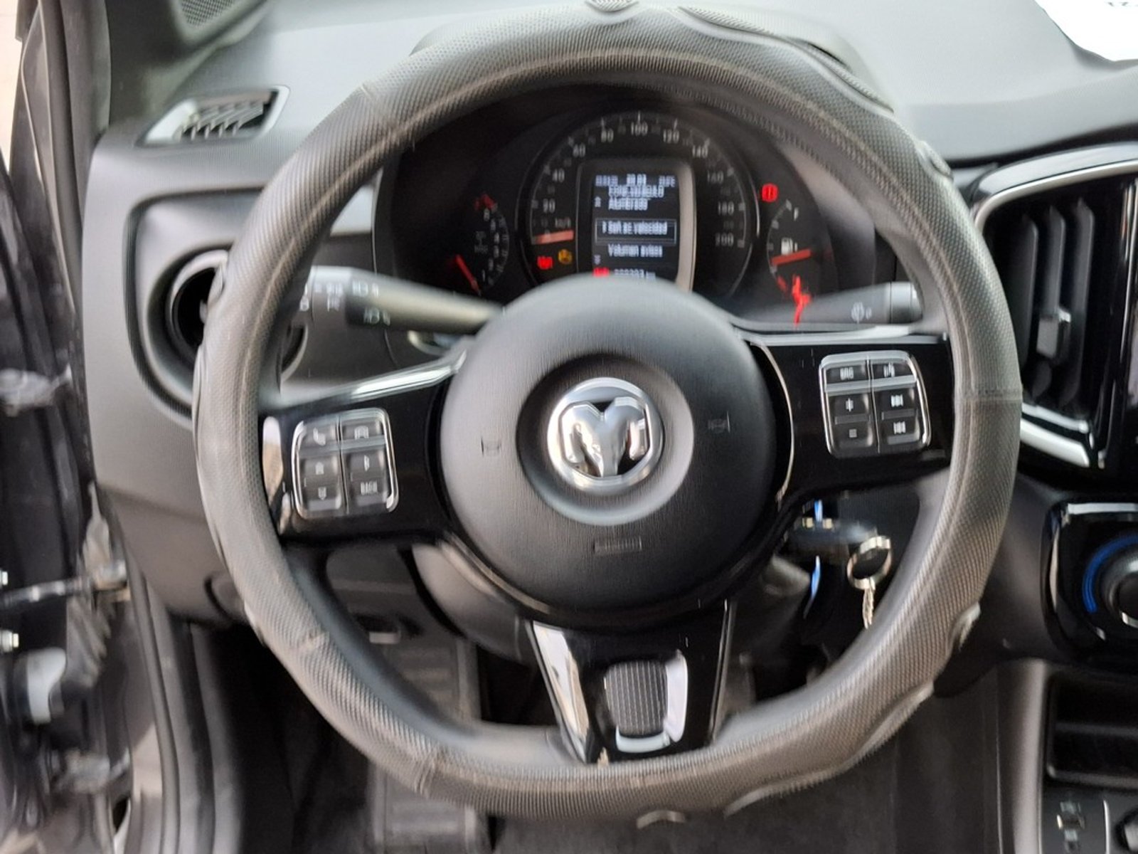 RAM 700 CD 1.4 2023 - Imagen 16 de 20