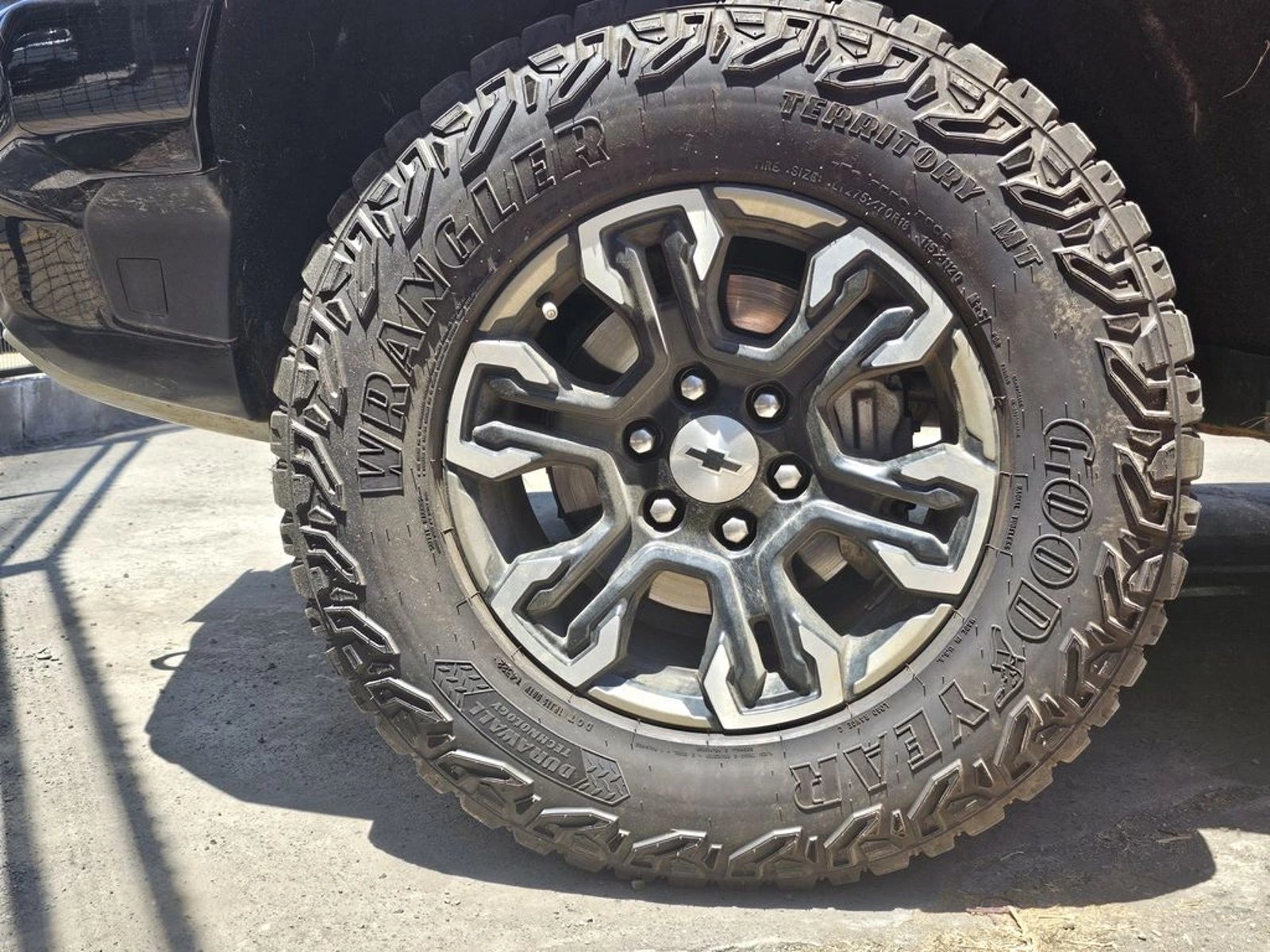 CHEVROLET SILVERADO 4X4 6.2 AUT 2023 - Imagen 10 de 20