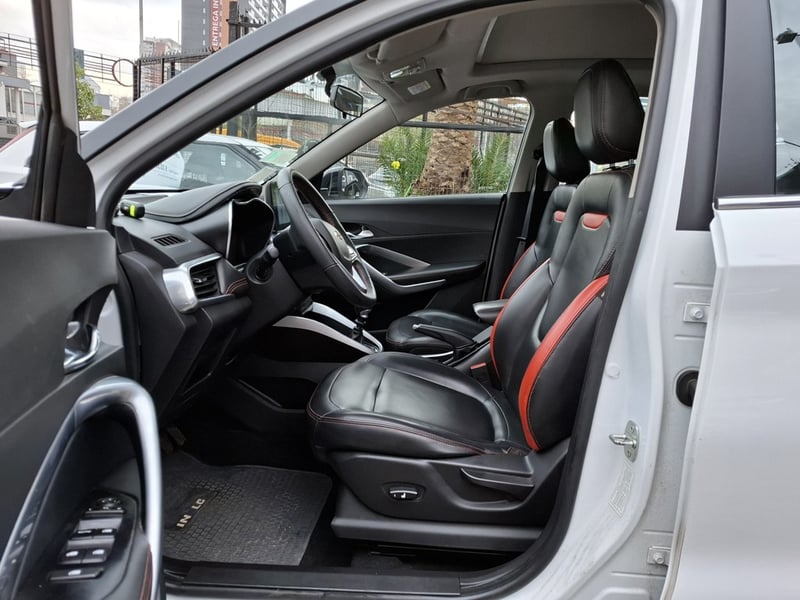 Chevrolet GROOVE Premier 2023 - Imagen 13 de 20