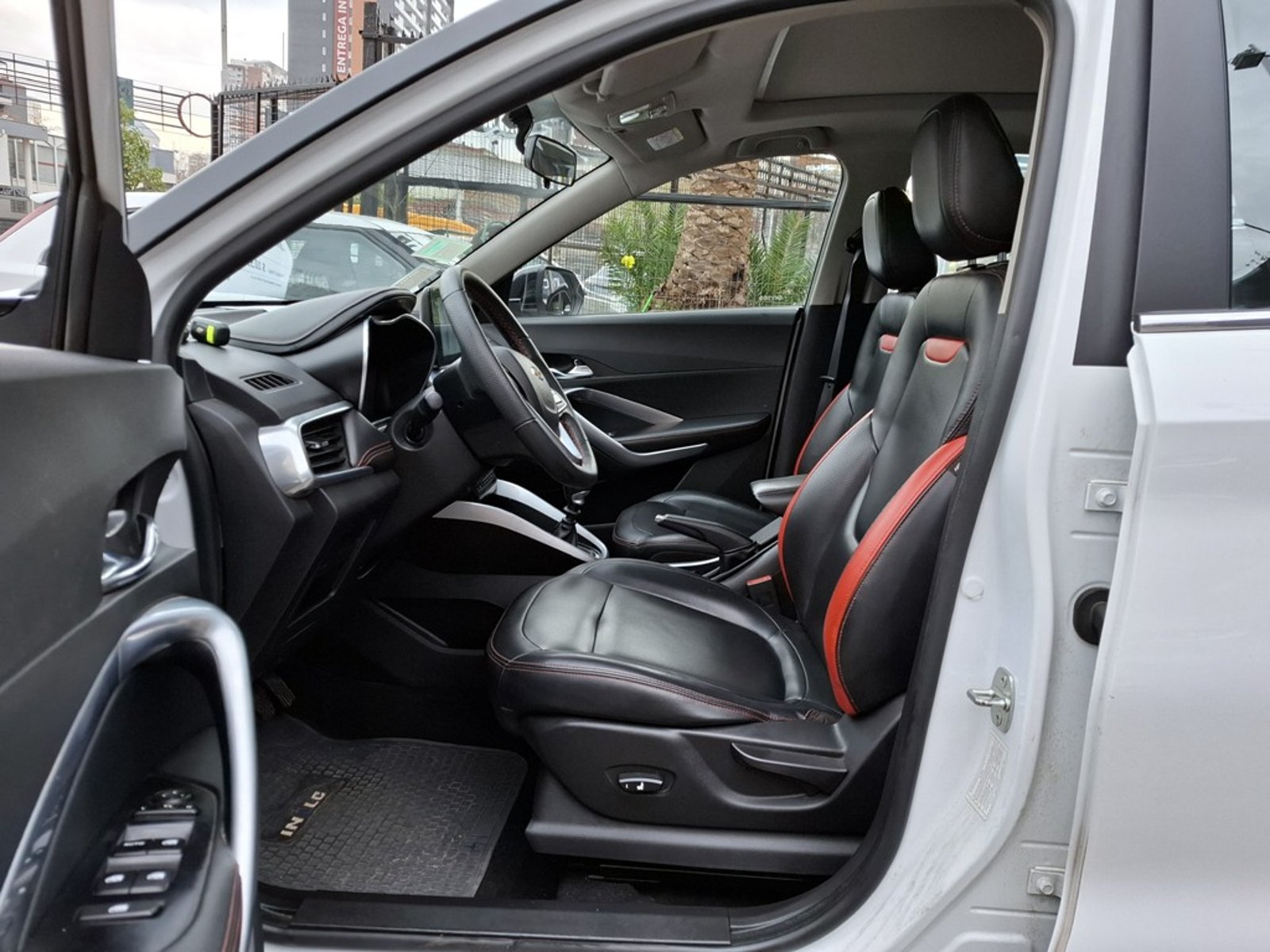 Chevrolet GROOVE Premier 2023 - Imagen 13 de 20