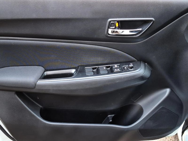 Suzuki DZIRE GL 1.2 2024 - Imagen 12 de 20