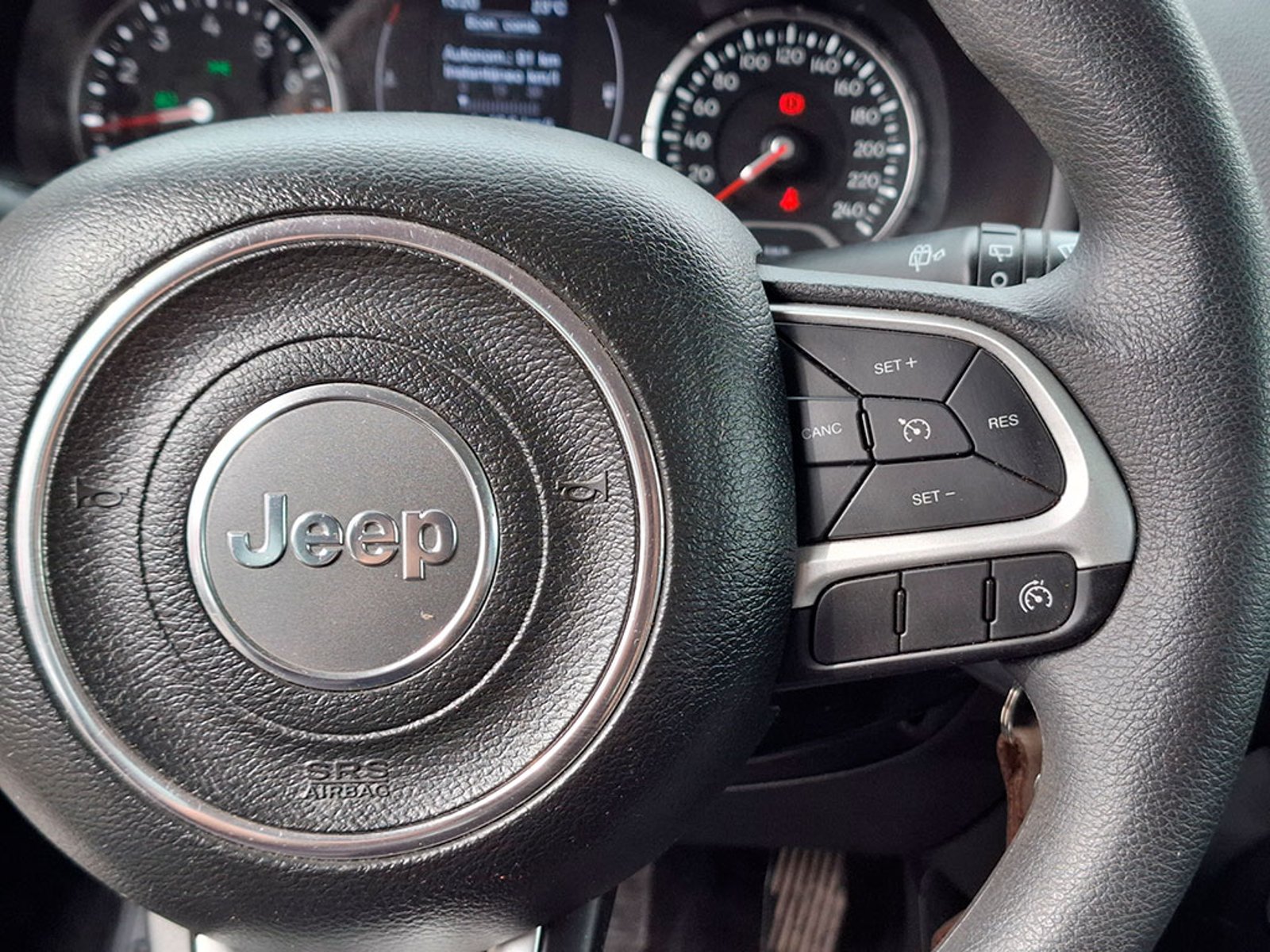 JEEP RENEGADE SPORT 1.8 2021 - Imagen 16 de 20