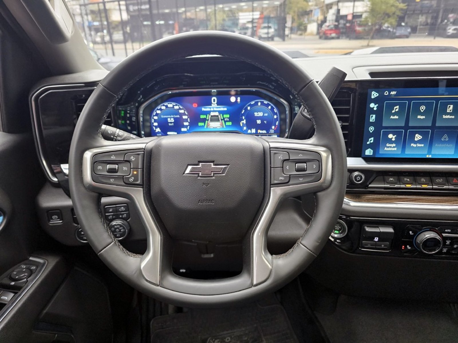 Chevrolet SILVERADO 6.2 ZR2 2023 - Imagen 17 de 20