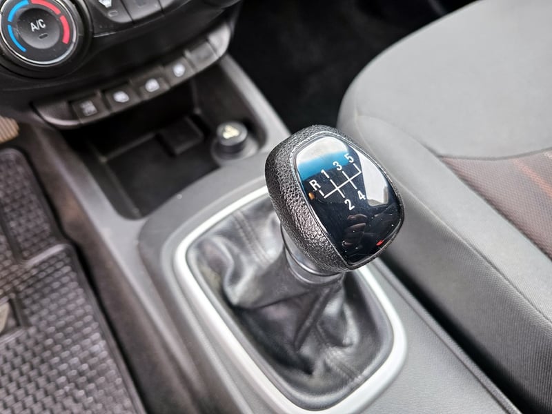 Chevrolet SAIL MT 2021 - Imagen 18 de 20