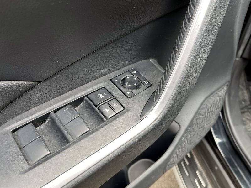 Toyota RAV4 LE CVT 2.0 2022 - Imagen 14 de 20