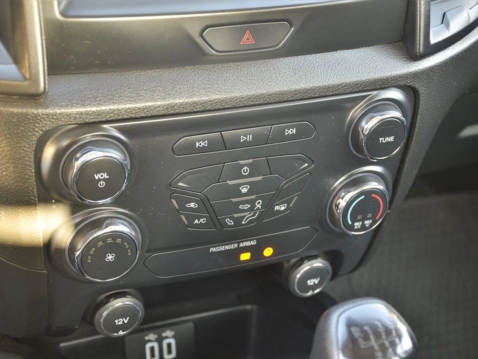 FORD RANGER DCAB 4X4 3.2 2023 - Imagen 15 de 20
