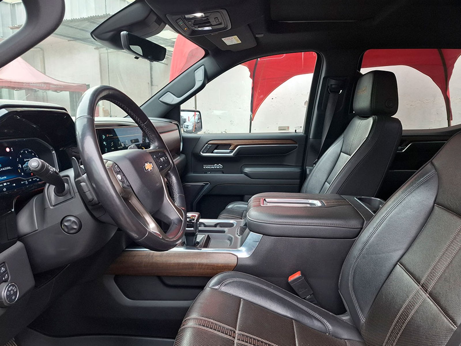 CHEVROLET SILVERADO 4X4 3.0 AUT 2023 - Imagen 10 de 20