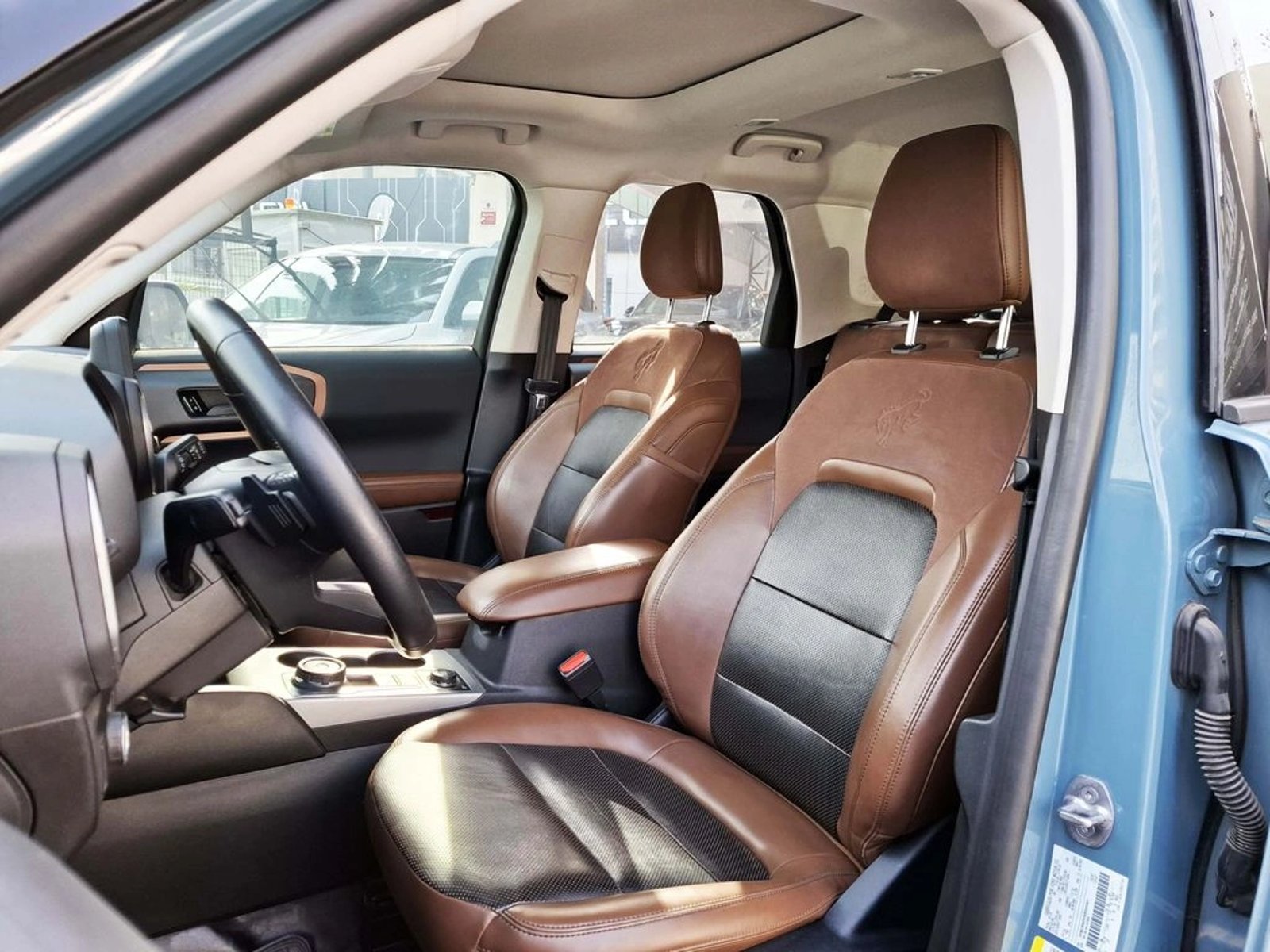 Ford BRONCO 2.0 AUT 2023 - Imagen 16 de 20
