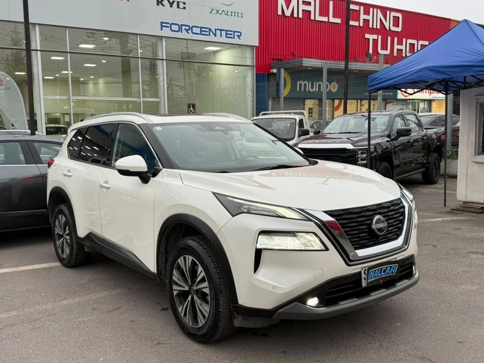 Nissan X-TRAIL 4X2 7P CVT 2.5 2023 - Foto 3 de 19