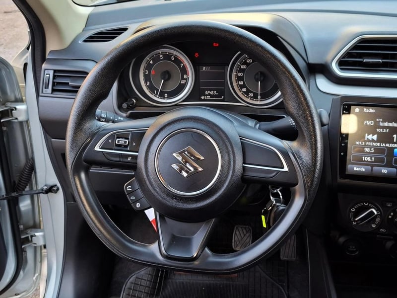 Suzuki DZIRE GL 1.2 2024 - Imagen 17 de 20