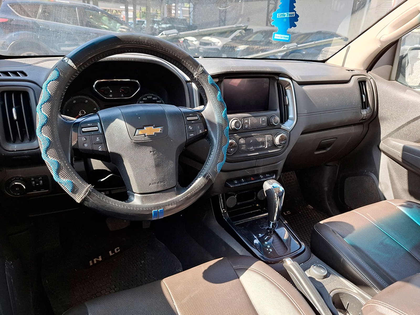 CHEVROLET COLORADO II 4WD 2.8 AUT 2022 - Imagen 8 de 20