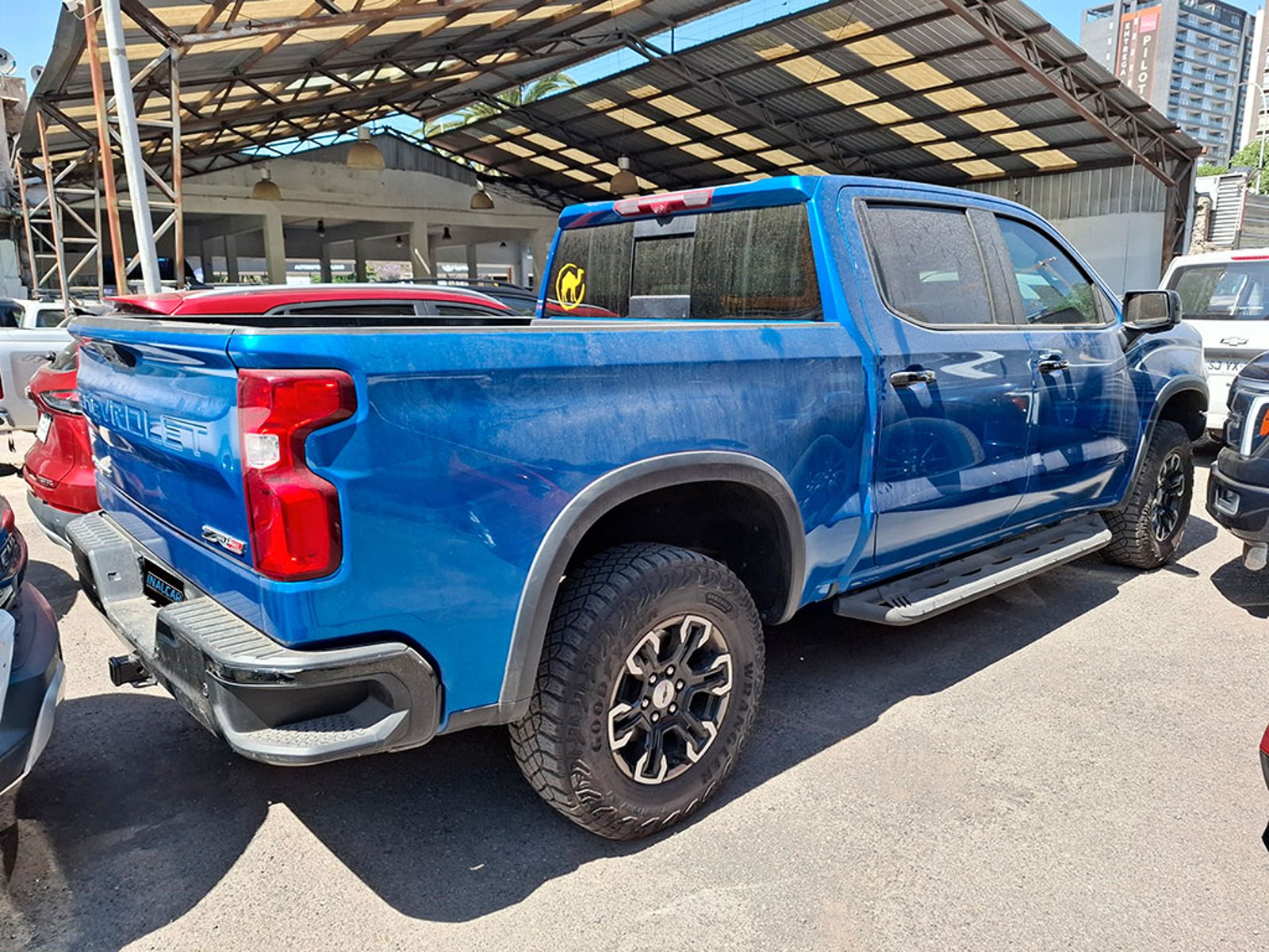 CHEVROLET SILVERADO 6.2 ZR2 4X4 2023 - Imagen 5 de 20