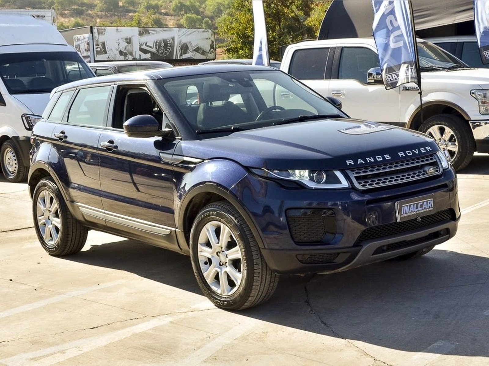 Land Rover RANGE ROVER EVOQUE 4X4 2.0 AT 2019 - Foto 2 de 20