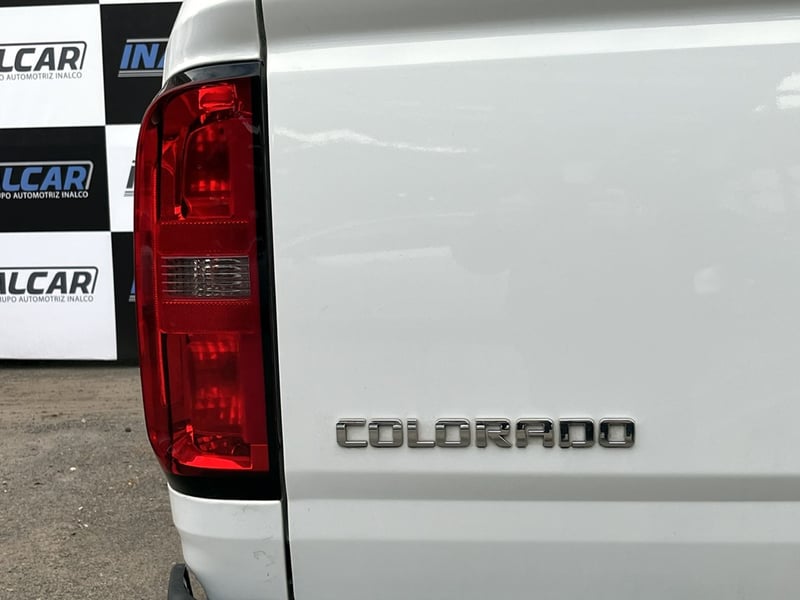 Chevrolet COLORADO Z71 2016 - Imagen 9 de 20